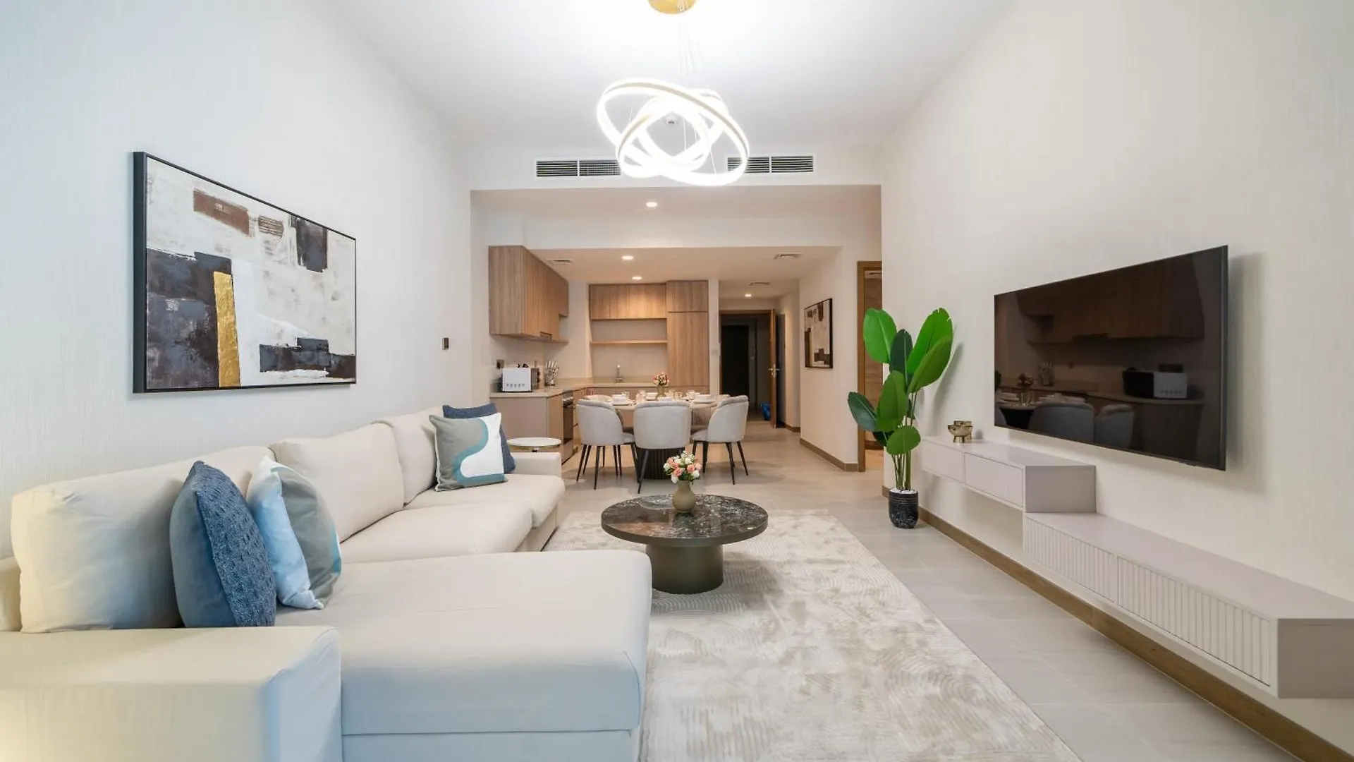 Modern 2Br Missoni Design Canal-Side Elegance Dubai