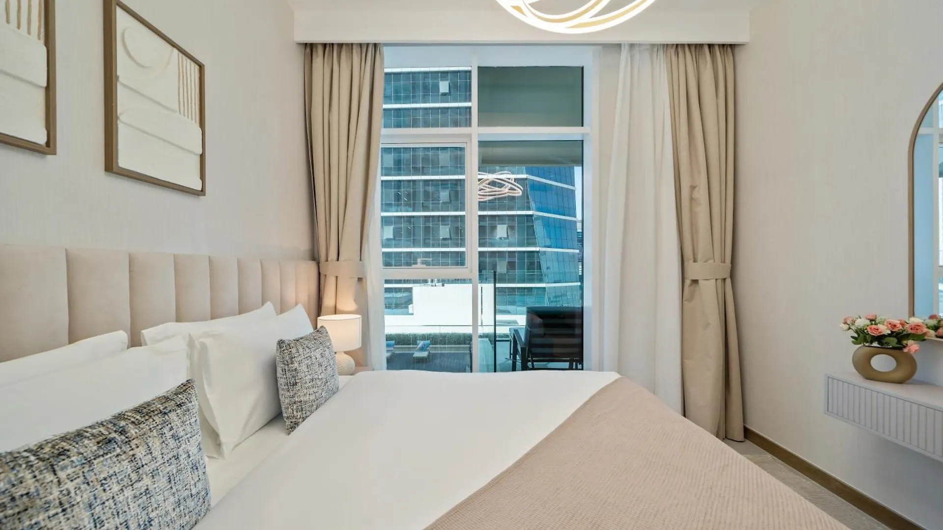 Modern 2Br Missoni Design Canal-Side Elegance Dubai