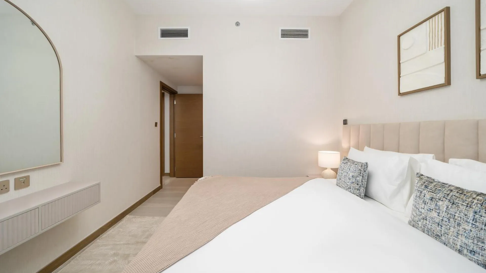 Modern 2Br Missoni Design Canal-Side Elegance Dubai