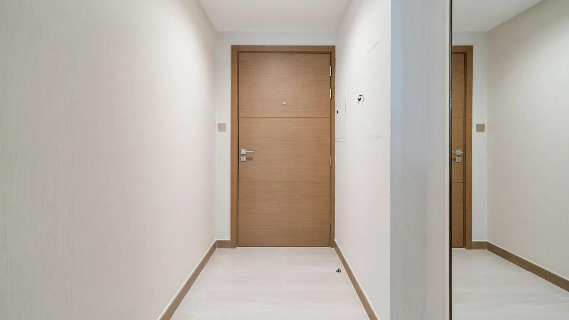 Modern 2Br Missoni Design Canal-Side Elegance Dubai