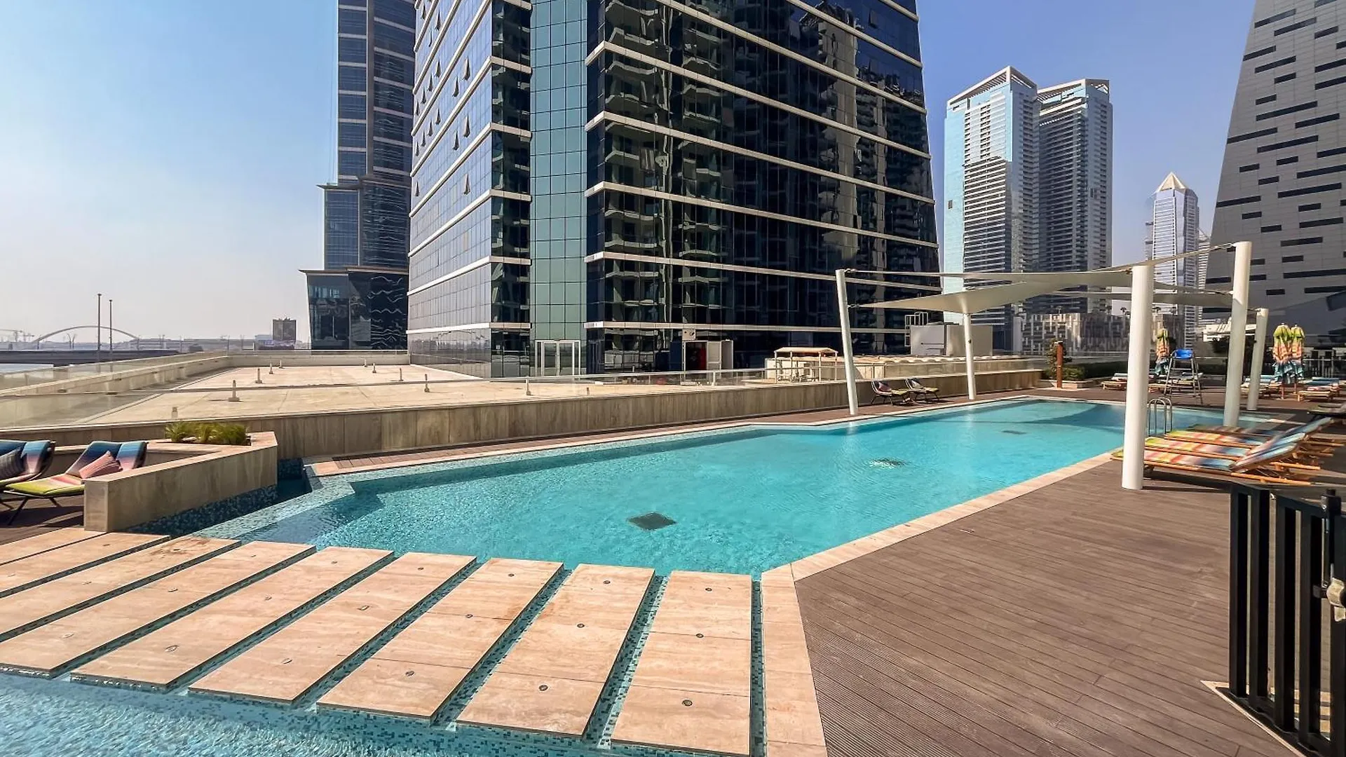 Modern 2Br Missoni Design Canal-Side Elegance Dubai