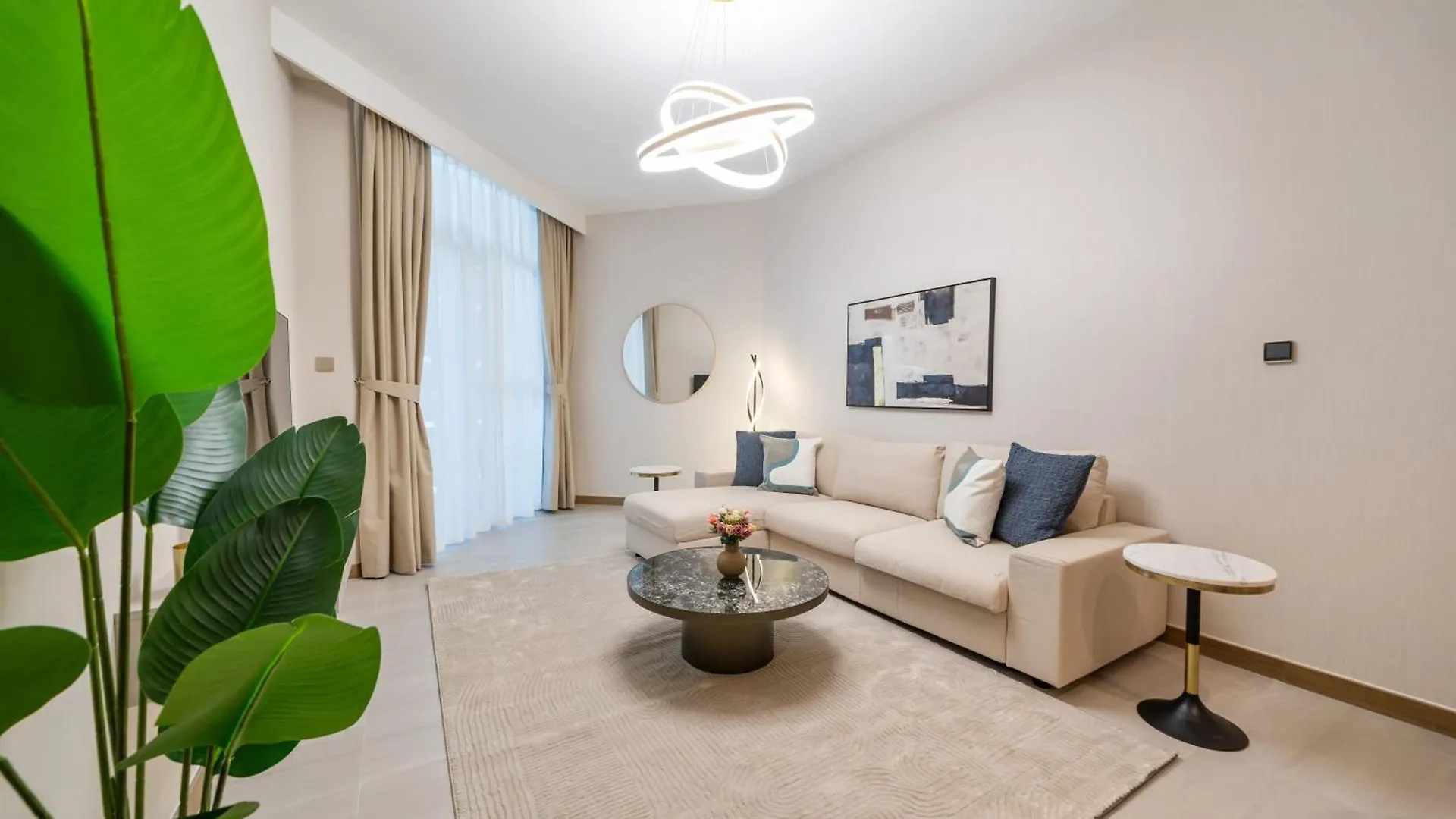 Apartment Modern 2Br Missoni Design Canal-Side Elegance Dubai United Arab Emirates